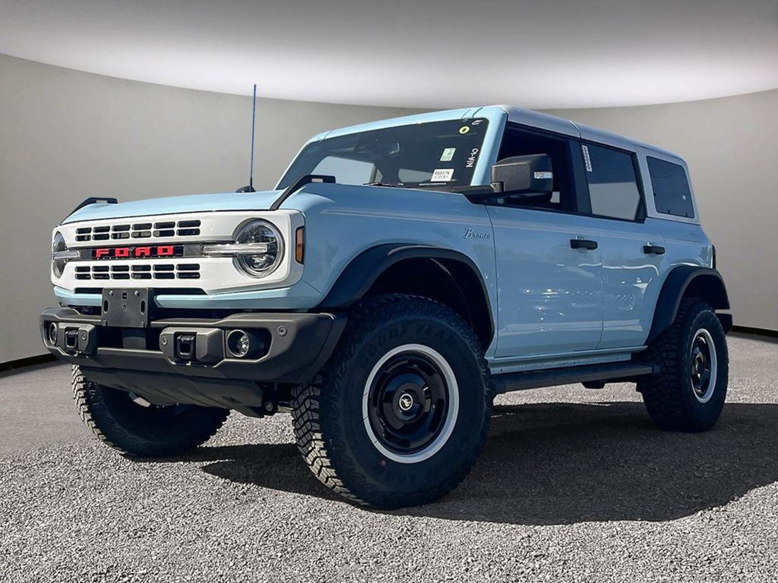2024 Ford Bronco HERITAGE - 2 TOP