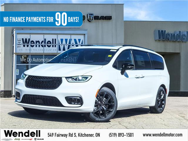 2024 Chrysler Pacifica Touring-L | Wendell Demo