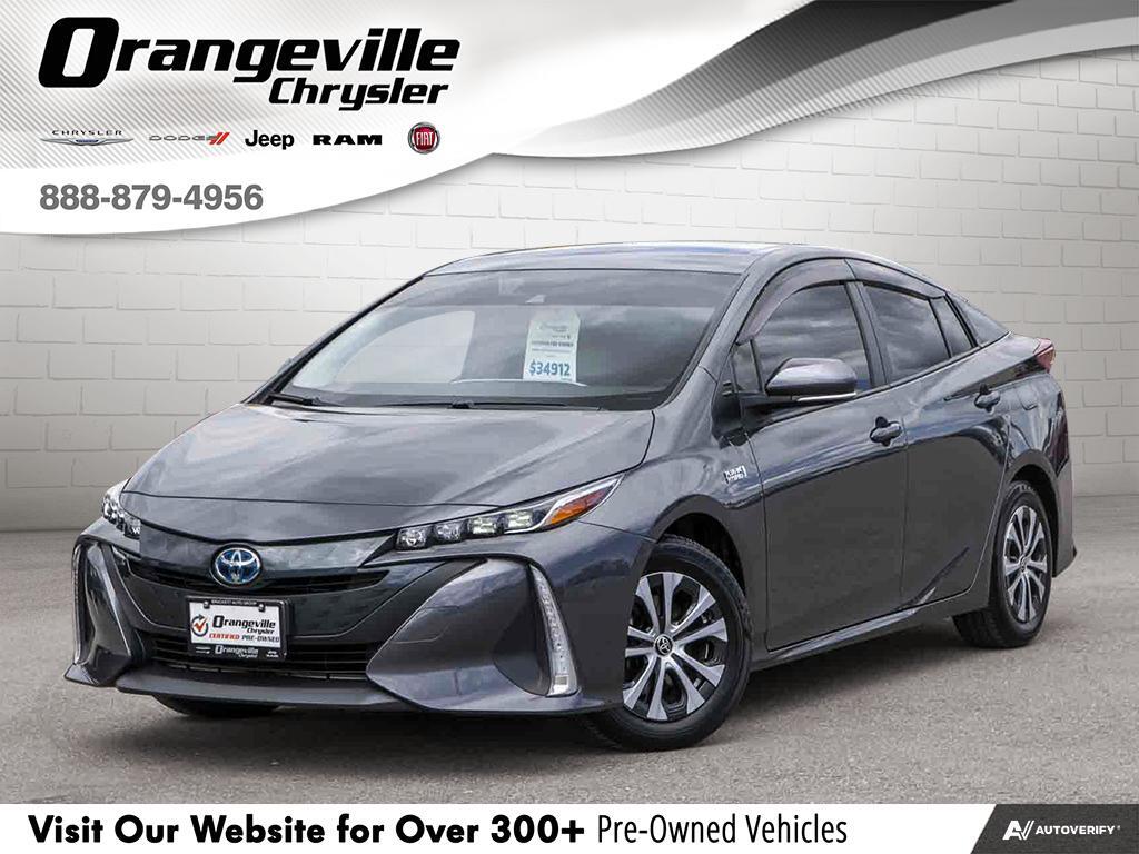 2022 Toyota Prius Prime UPGRADE, AUTO, NAV, HTD LEATHER, GOOD KMS, CLEAN!