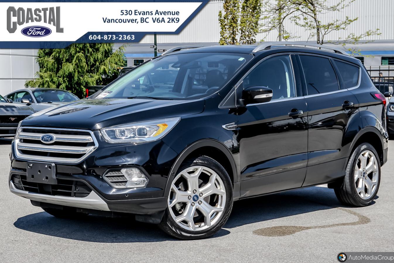 2019 Ford Escape Titanium | AWD | Panoramic Roof | Trailer Tow Pack