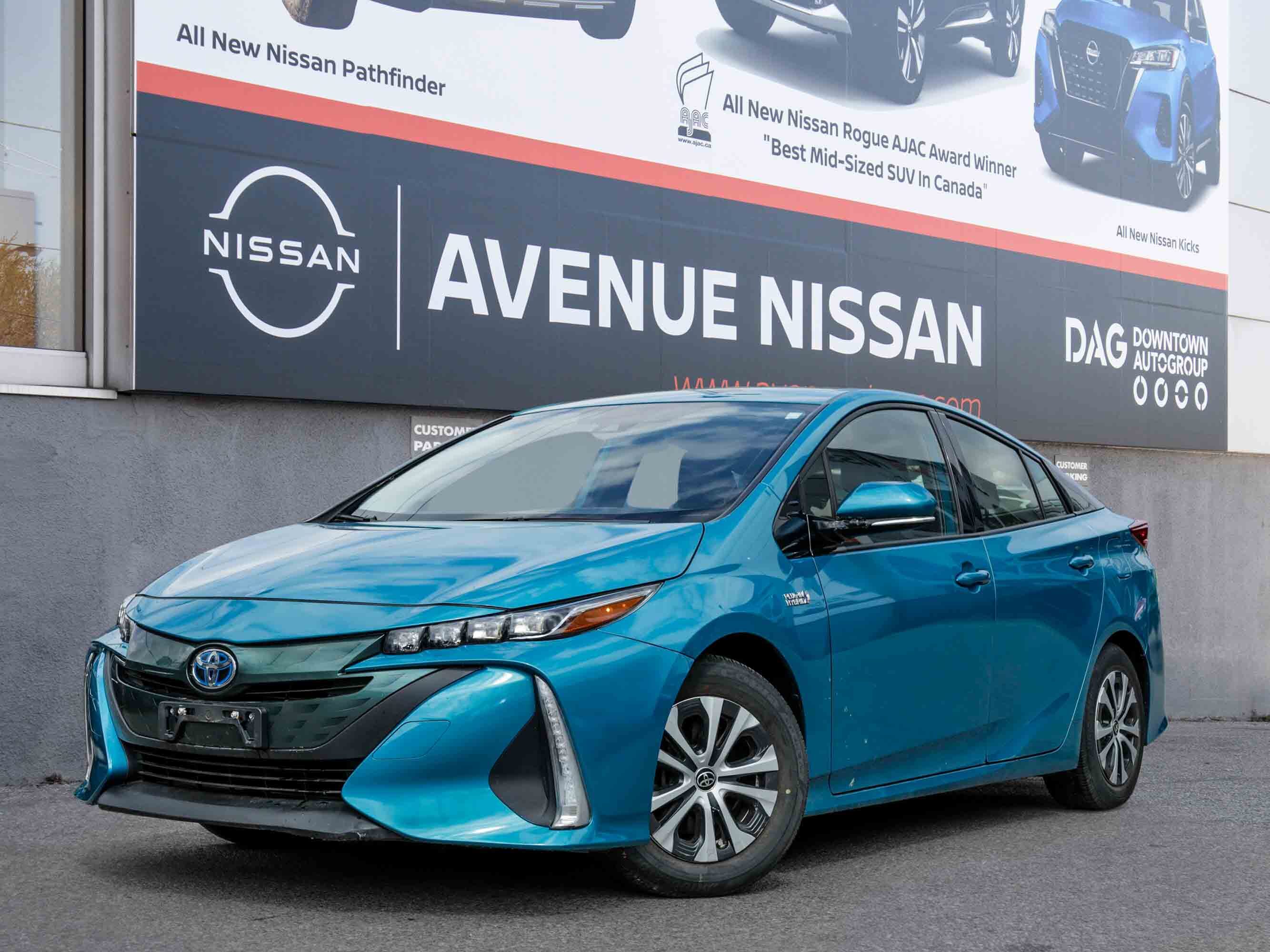 2020 Toyota Prius Prime LOW KM'S, GREAT ON GAS, RELIABLE, CERTIFIED!!