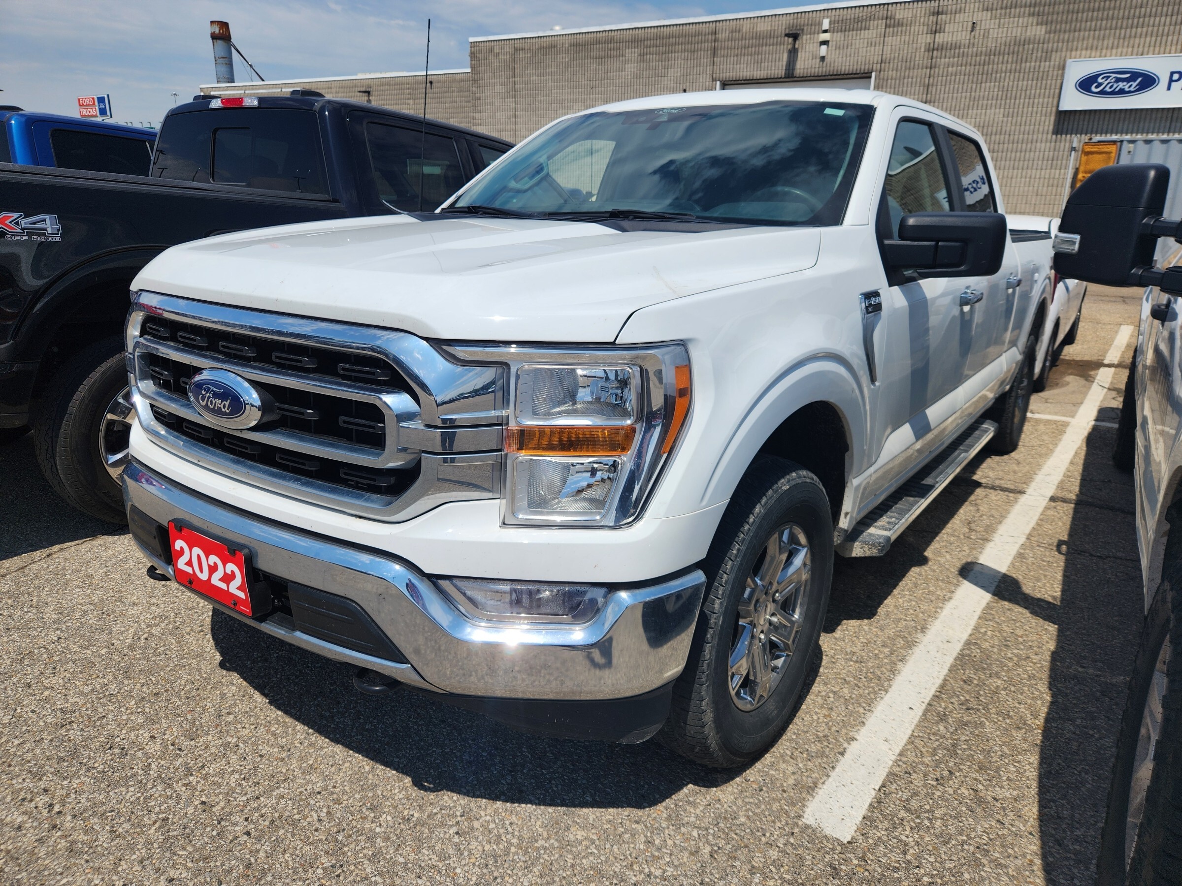 2022 Ford F-150 XLT 300A | XTR PACKAGE | TOW PACKAGE