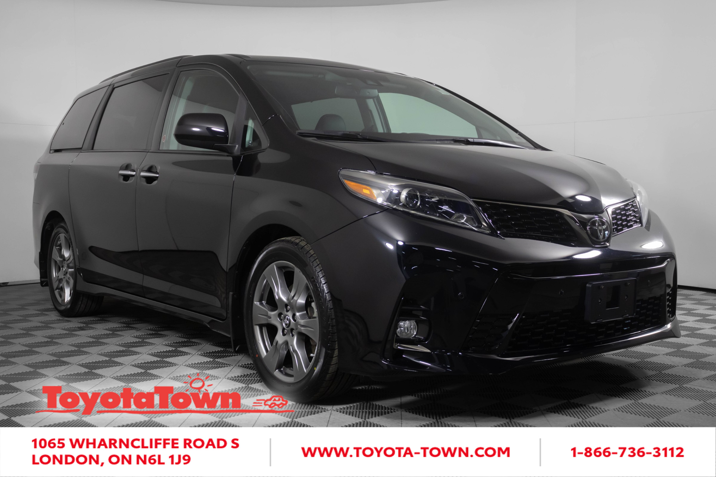 2019 Toyota Sienna SE TECHNOLOGY PACKAGE! SINGLE OWNER! LOADED!