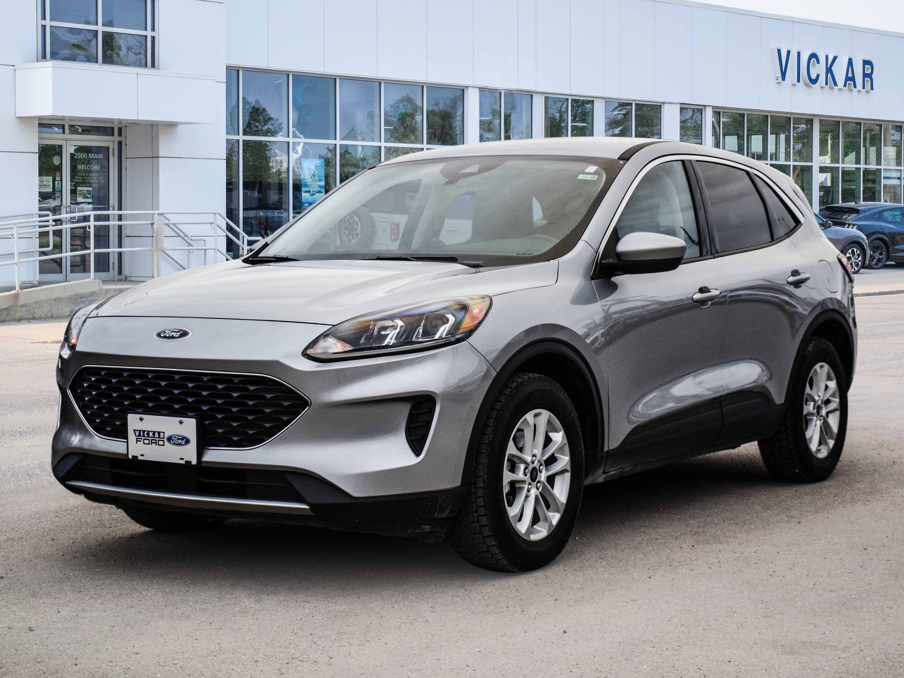 2021 Ford Escape SE AWD Local One Owner Lease Return