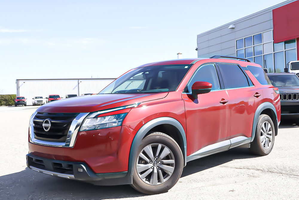 2022 Nissan Pathfinder SV AWD | 8 PLACES | TOIT PANORAMIQUE | HEATED SEAT
