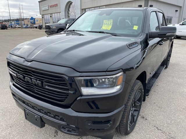 2023 Ram 1500  SAVE $12,000 !!,FREE DELIVERY IN ALBERTA!!