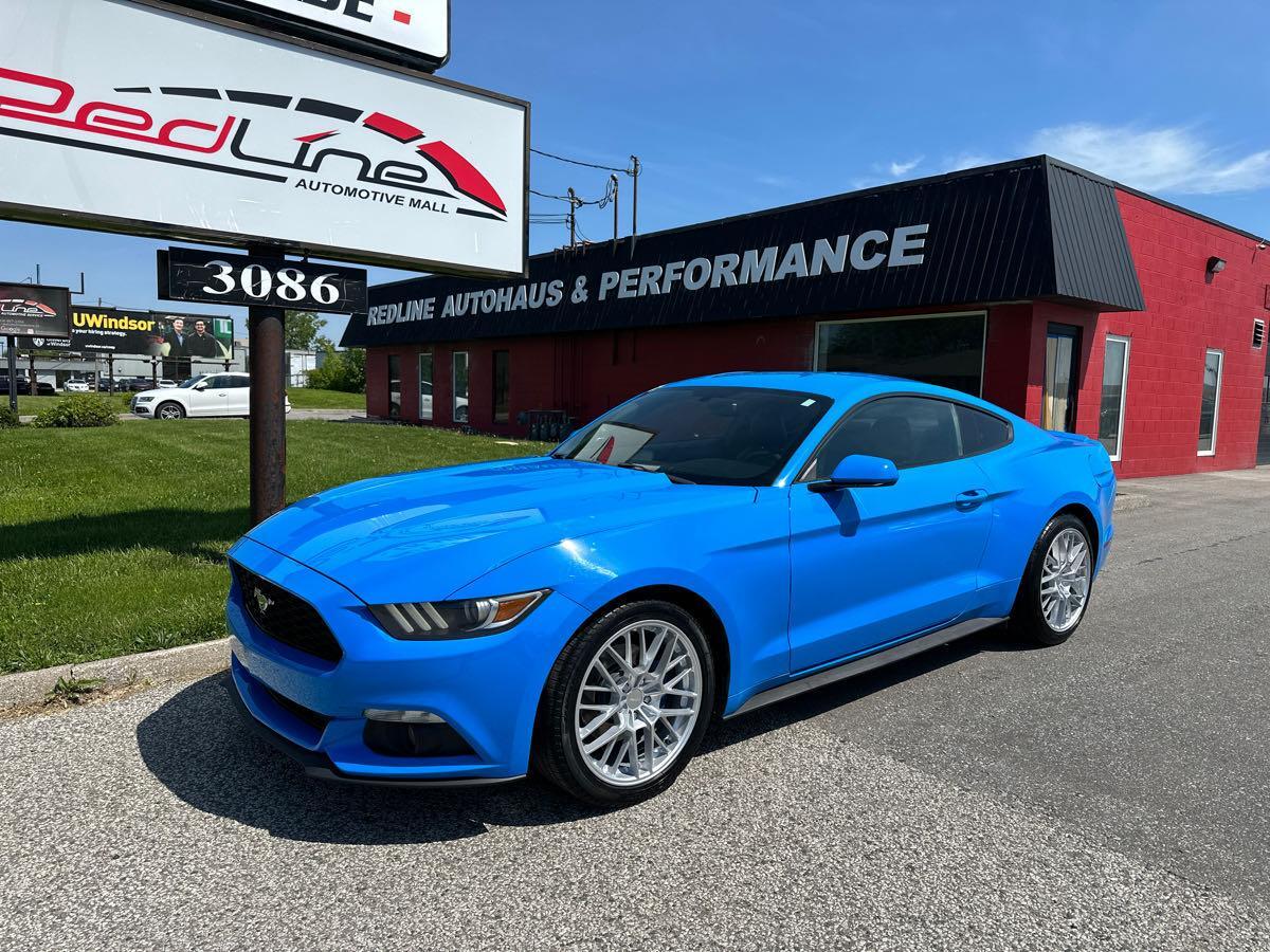 2017 Ford Mustang 2dr Fastback EcoBoost Premium