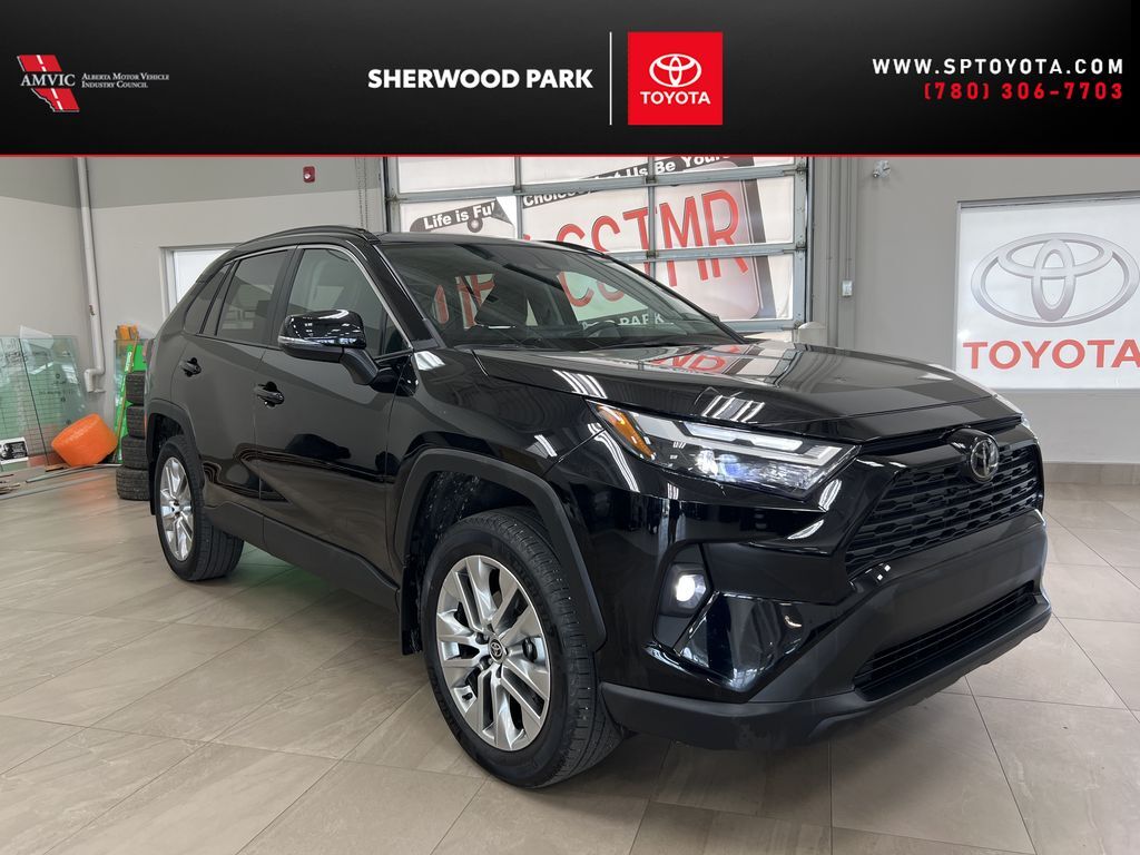 2023 Toyota RAV4 AWD XLE Premium *****May Long Weekend Special*****