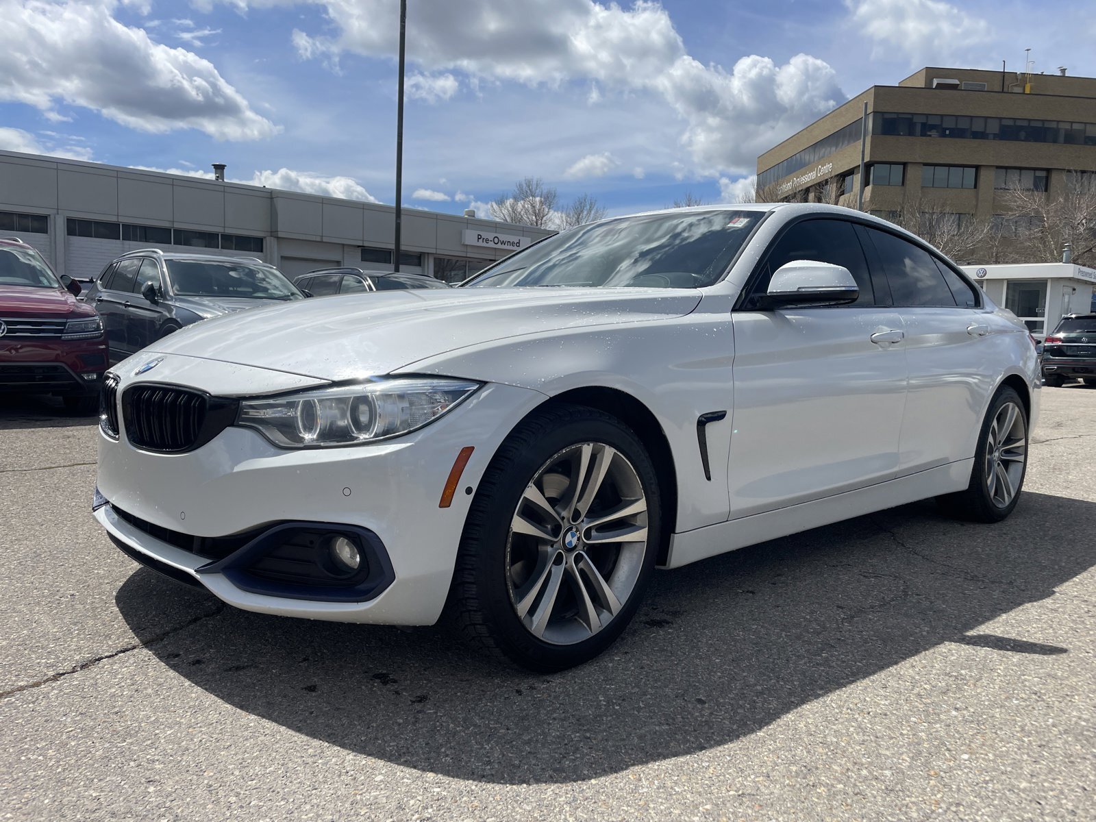 2016 BMW 4 Series 428i xDrive | One Owner | Leather!