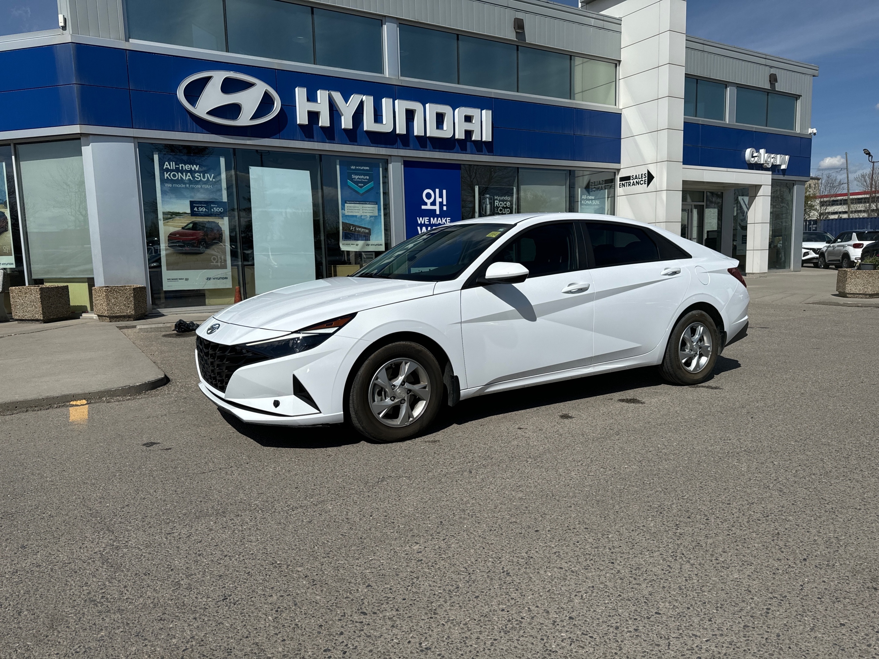 2023 Hyundai Elantra ESSENTIAL