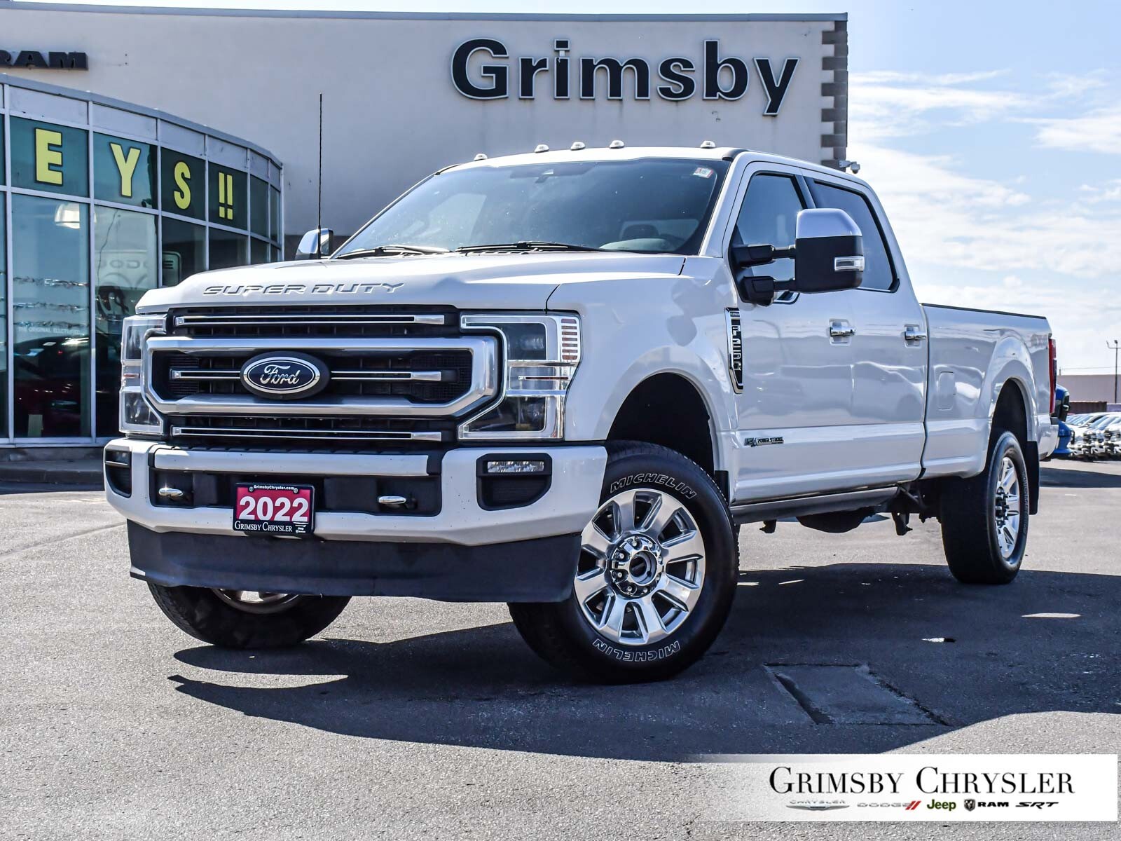 2022 Ford F-250 Platinum CREW | 8 FT BOX | SUNROOF | HEATED/VENTED