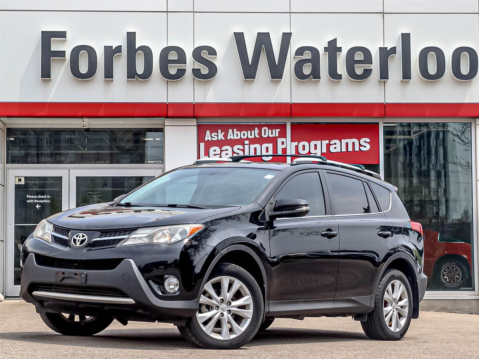 2015 Toyota RAV4 ONE OWNER LIMITED AWD LEATHER/ROOF 