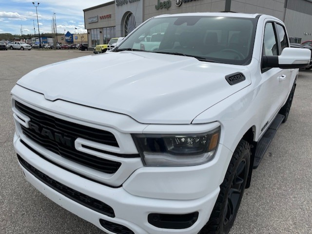 2022 Ram 1500 SPORT,LEATHER,BIG SCREEN,ACCIDENT FREE!