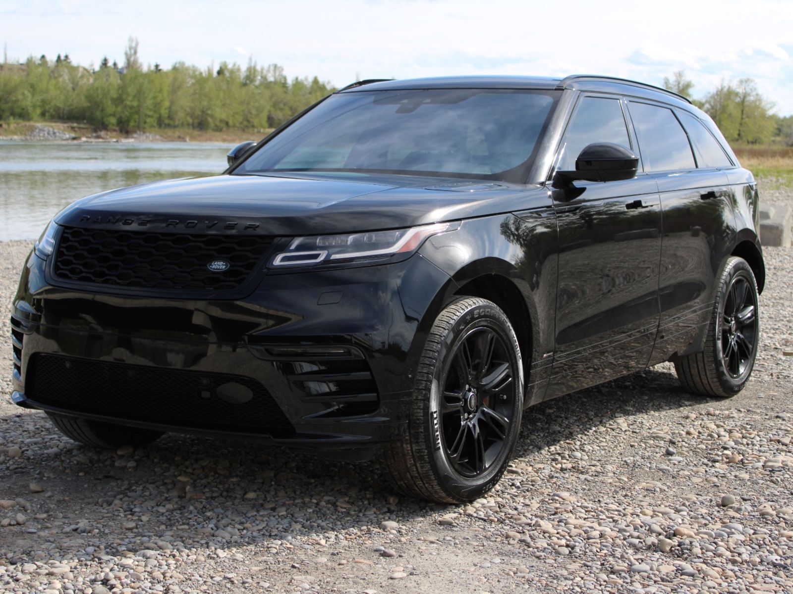 2019 Land Rover Range Rover Velar P300 - CLEAN CARFAX - ONE OWNER - LOW KILOMETRES -