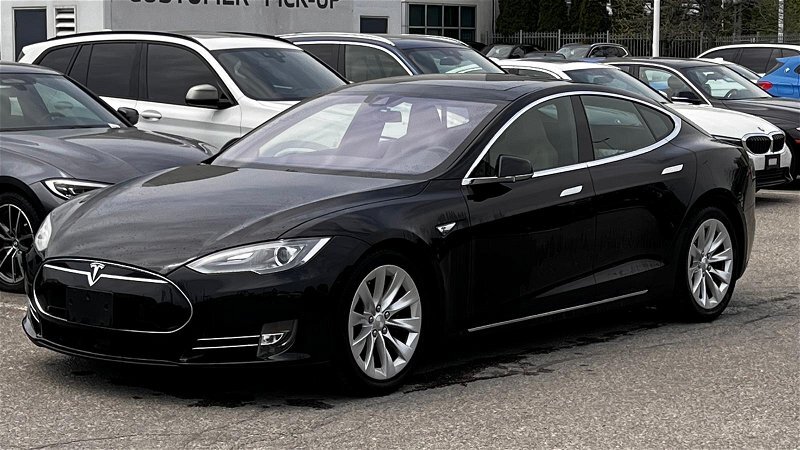 2016 Tesla Model S Low KM | Black/Beige | 2 Sets of Tires 