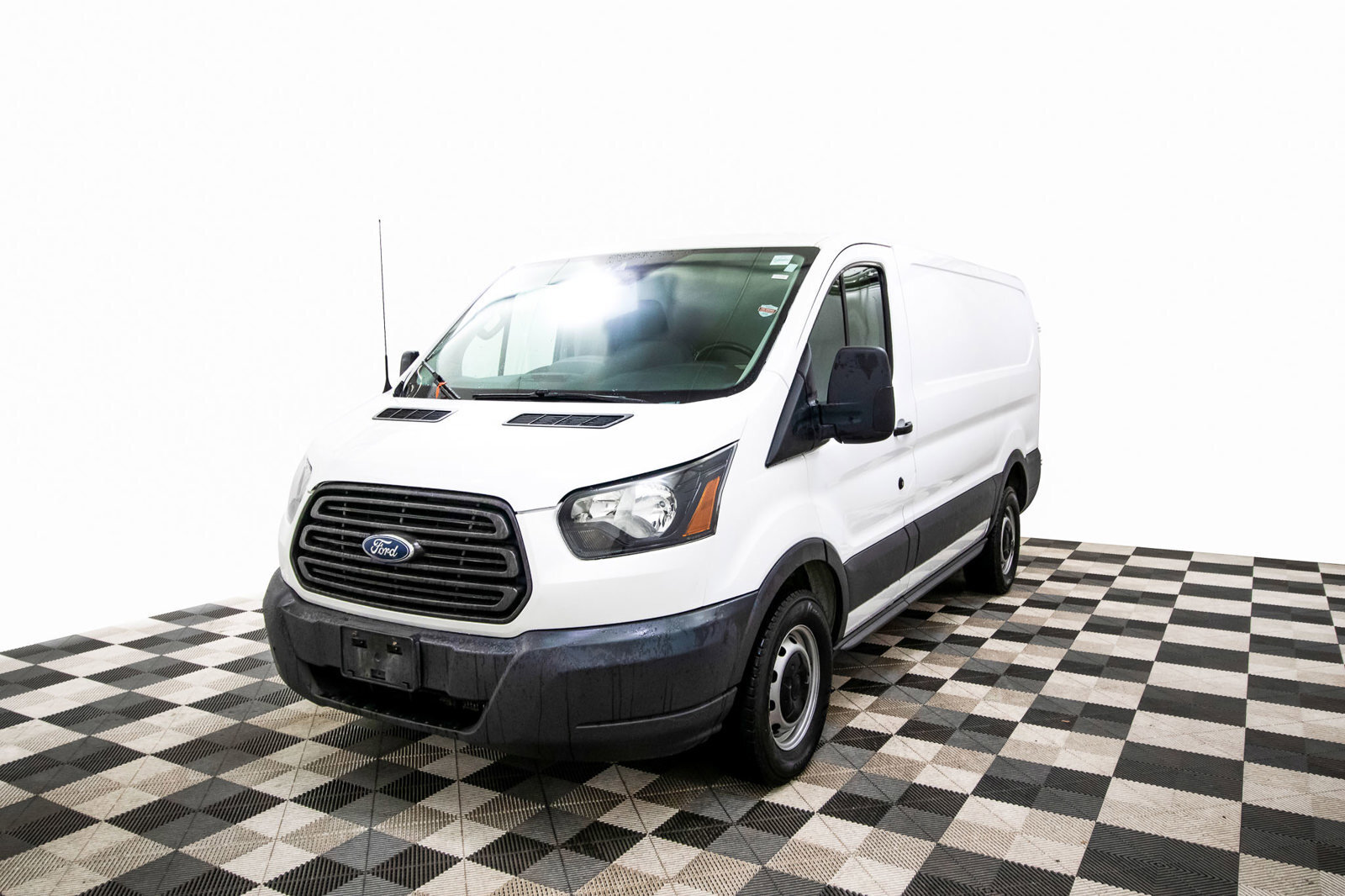 2017 Ford Transit Cargo Van 250 Low Roof Cam Reverse Sync
