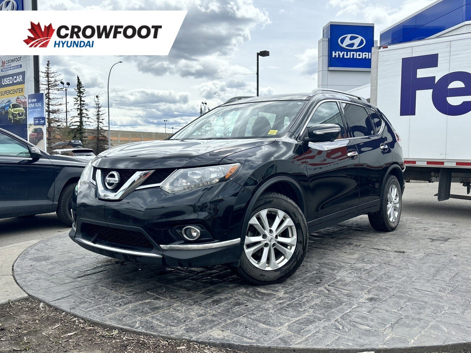 2016 Nissan Rogue SV - AWD, No Accidents