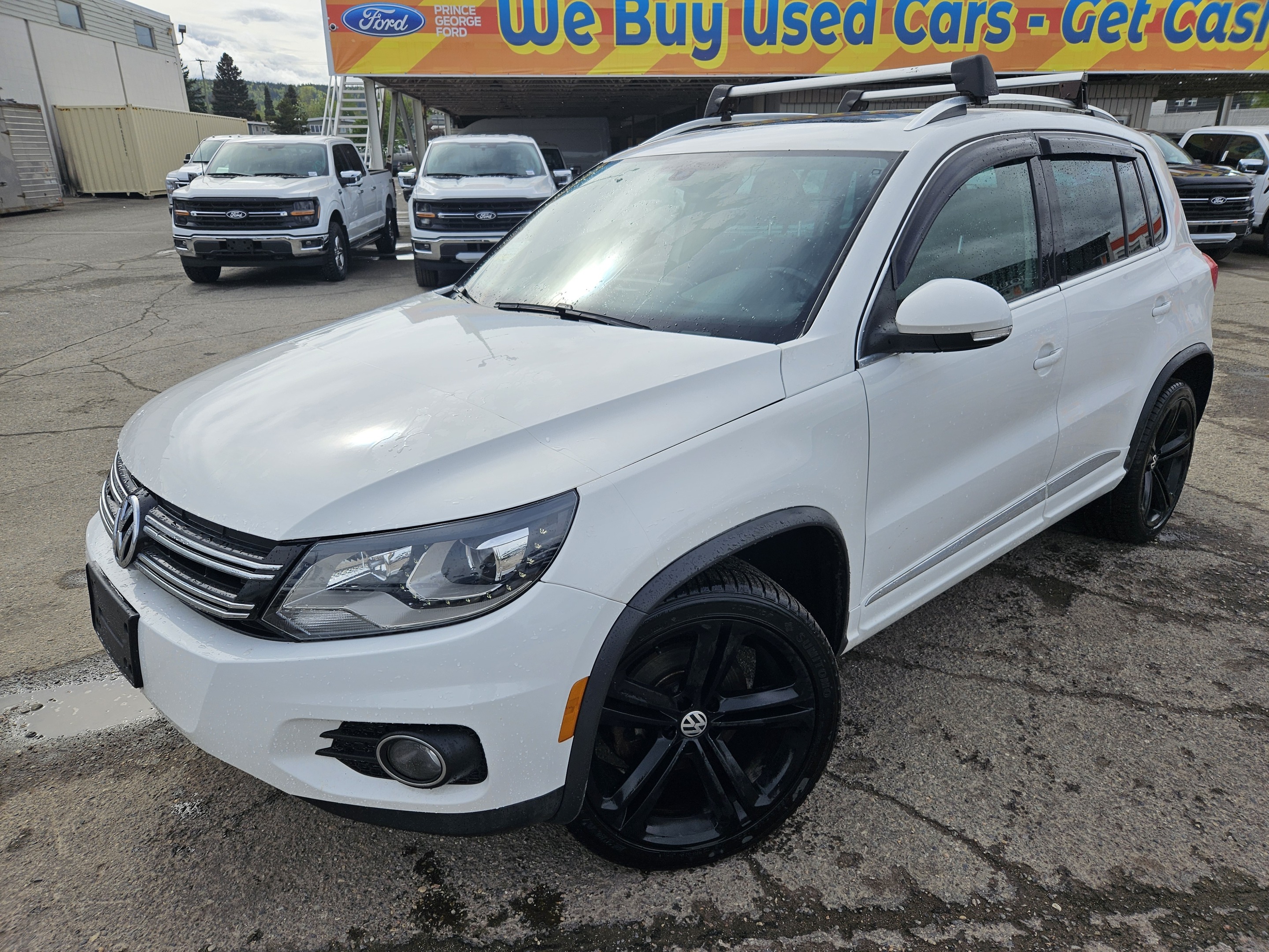 2014 Volkswagen Tiguan Highline | AWD | Tow Off The Lot | Keyless Entry |