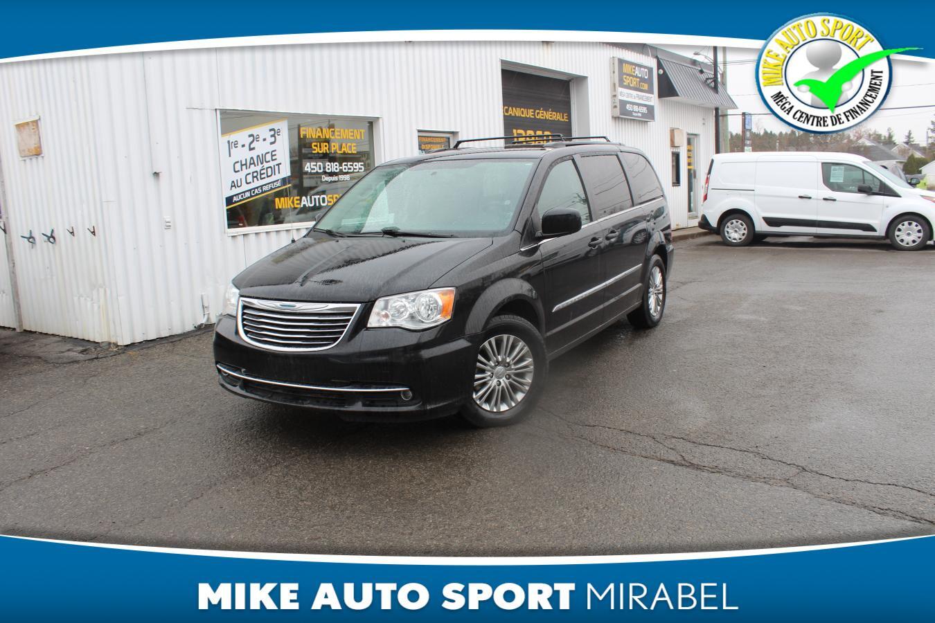2015 Chrysler Town & Country Touring avec cuir