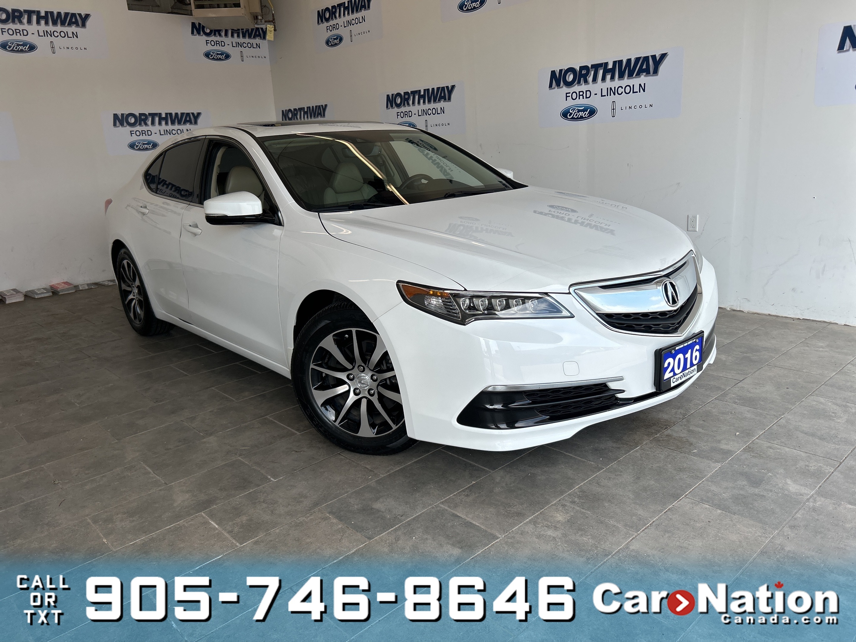 2016 Acura TLX TECH | LEATHER | SUNROOF | NAV  | ONLY 38,466KM!