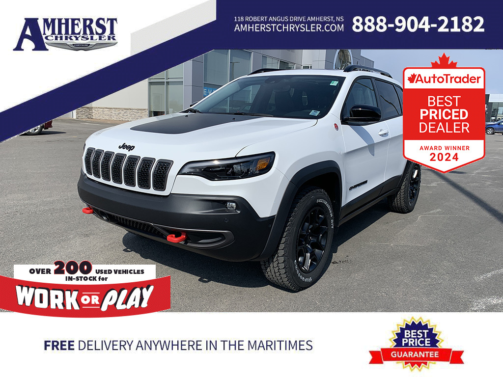 2023 Jeep Cherokee Trailhawk 4x4 Power Liftgate, Pano Sunroof, Hitch