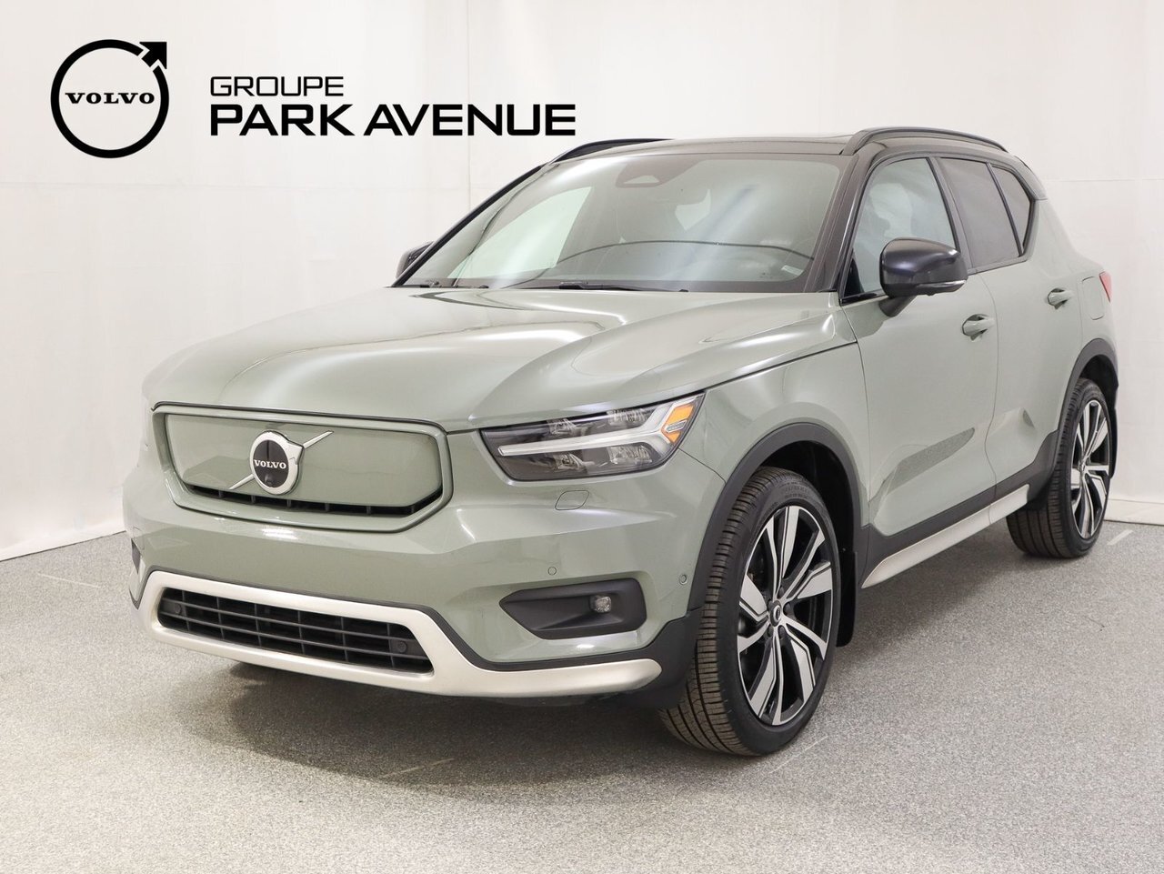 2022 Volvo XC40 Recharge Pure Electric P8 Ultimate AWD | 100% ELECTRIC - APPLE CARPLAY / 