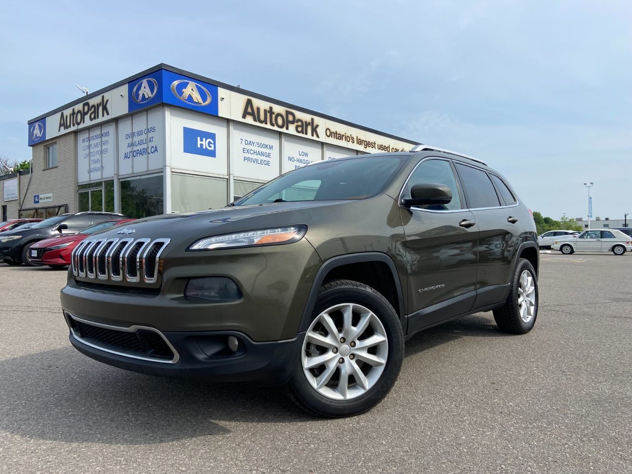 2015 Jeep Cherokee Limited | AWD | Panoramic Sunroof | Leather Seats 