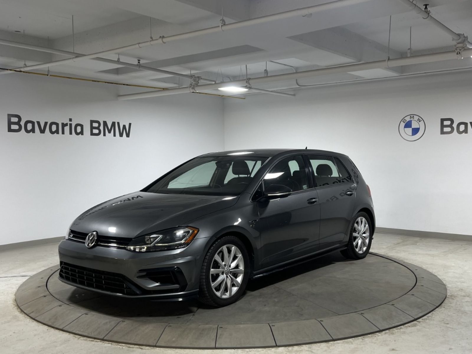 2019 Volkswagen Golf R Golf R | Leather Seats | Heated Seats | 6 Speed Ma