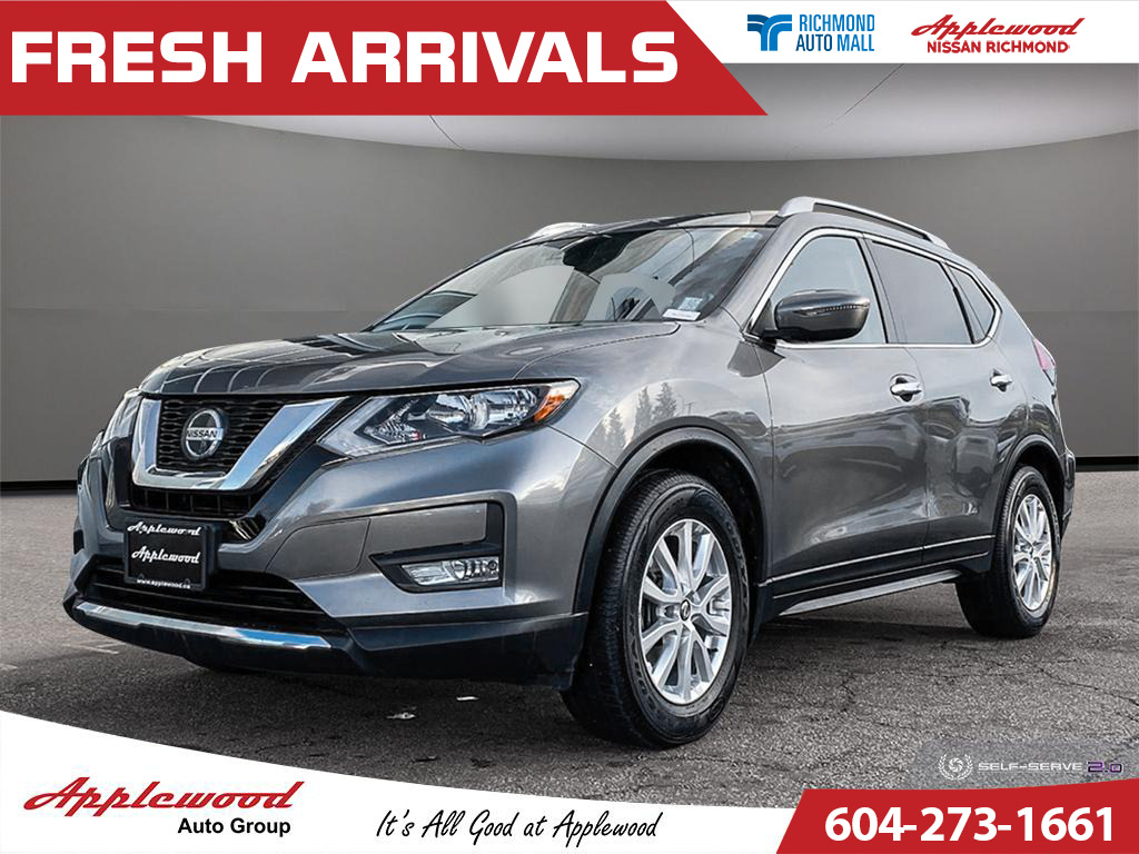 2017 Nissan Rogue SV AWD - 1 Yr FREE Oil Change, No Accident, Local!