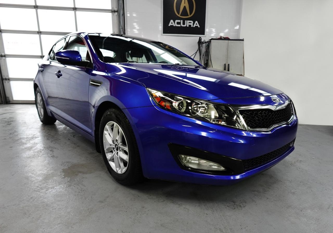2011 Kia Optima PANO ROOF,ONE OWNER,NO ACCIDENT