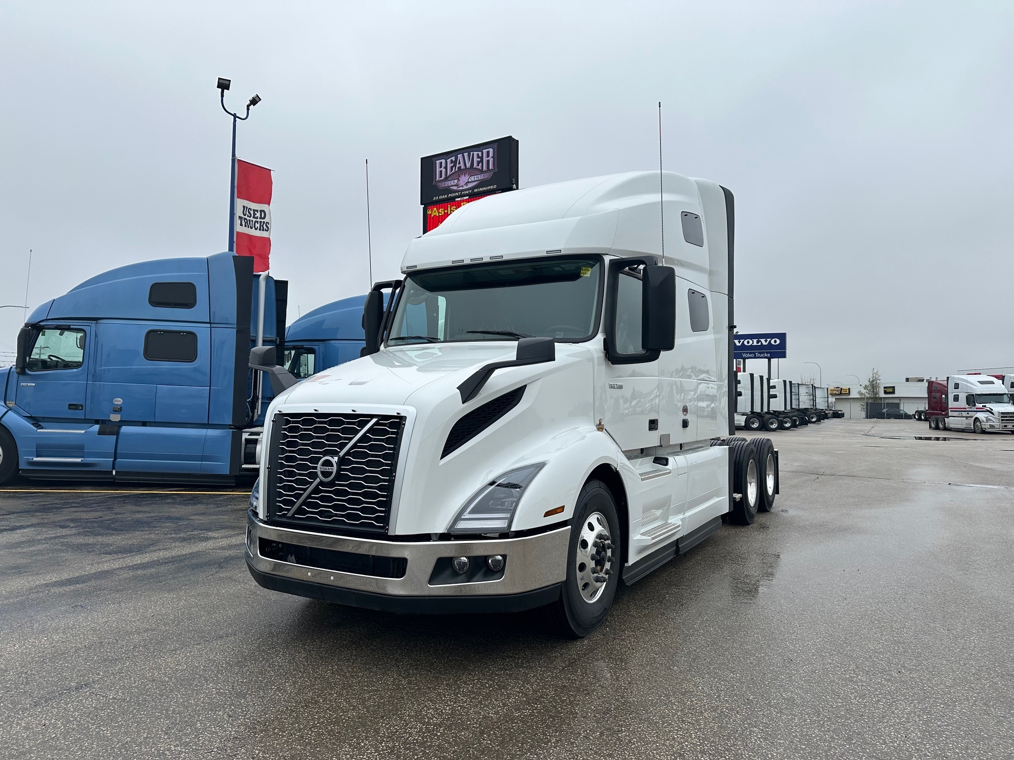 2025 Volvo VNL64T760 Ready to go to work for you!
