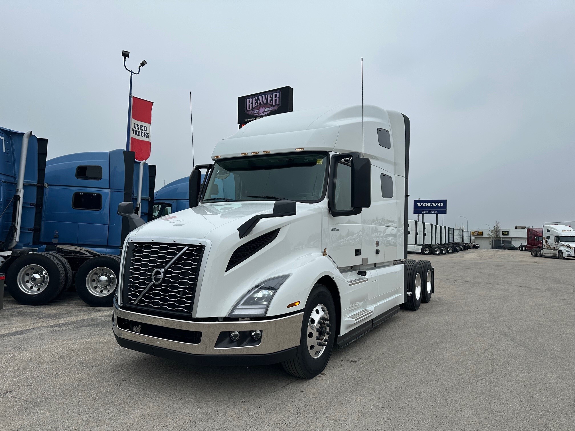 2025 Volvo VNL64T760 Ready to Earn!