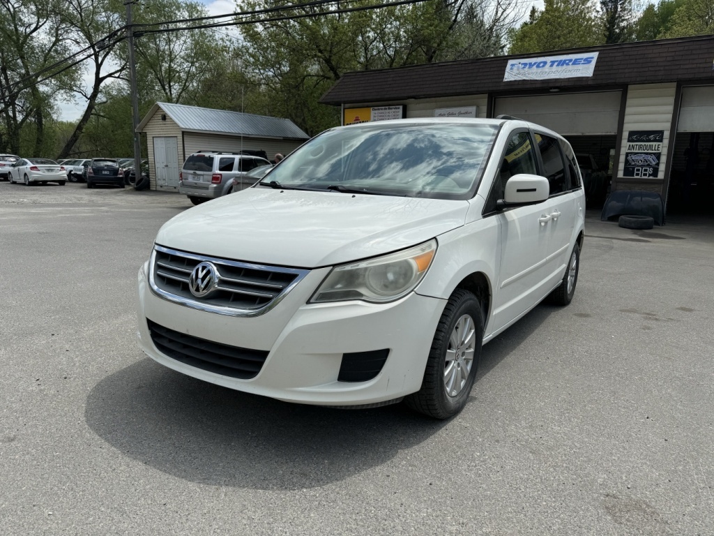 2010 Volkswagen Routan Comfortline