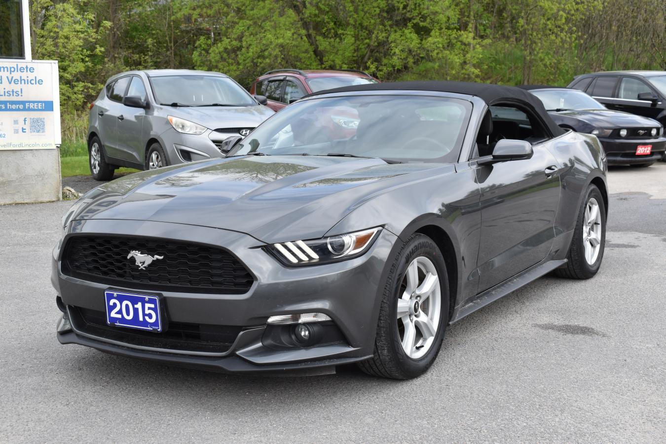 2015 Ford Mustang V6 CONVERTIBLE 1-OWNER LOCAL TRADE