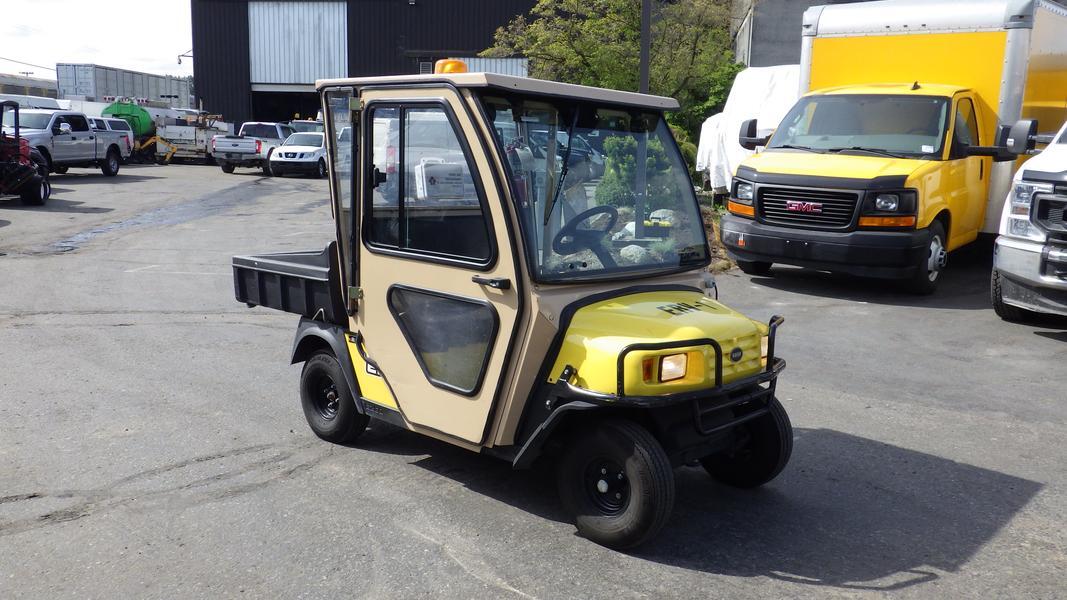 2009 E-Z-GO Golf Cart With Manual Dump Bed Electric