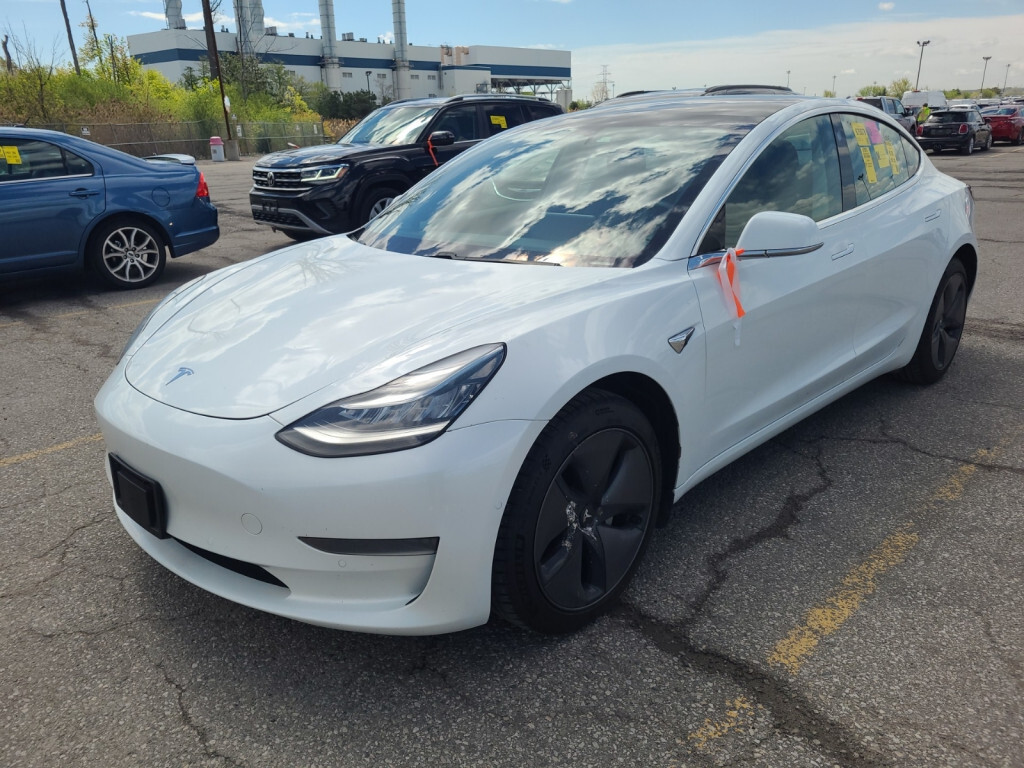 2020 Tesla Model 3 Standard Performance | Pearl White