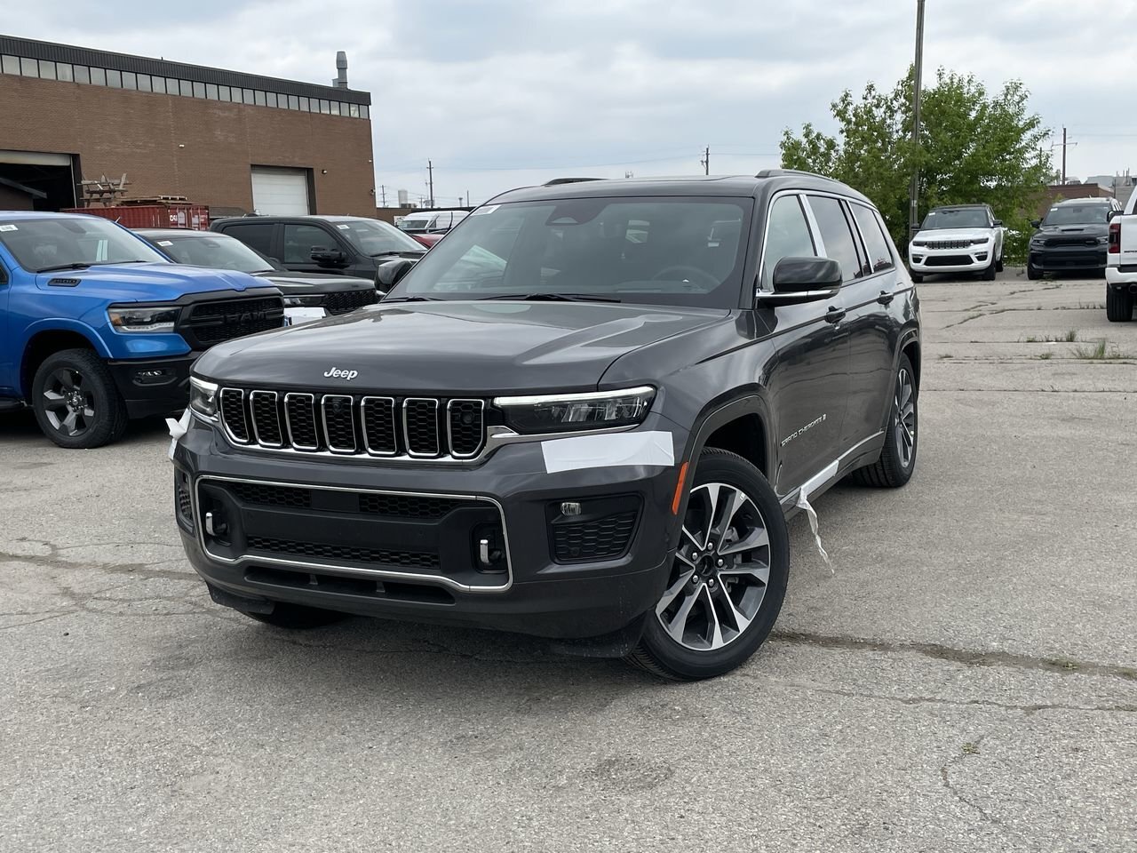 2024 Jeep Grand Cherokee L OVERLAND 3rd Row | Air Suspension |Advanced Safety