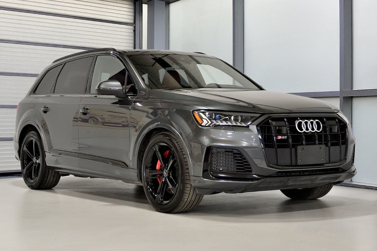 2021 Audi SQ7 4.0T quattro / Black Optics / Aide A La Conduite A
