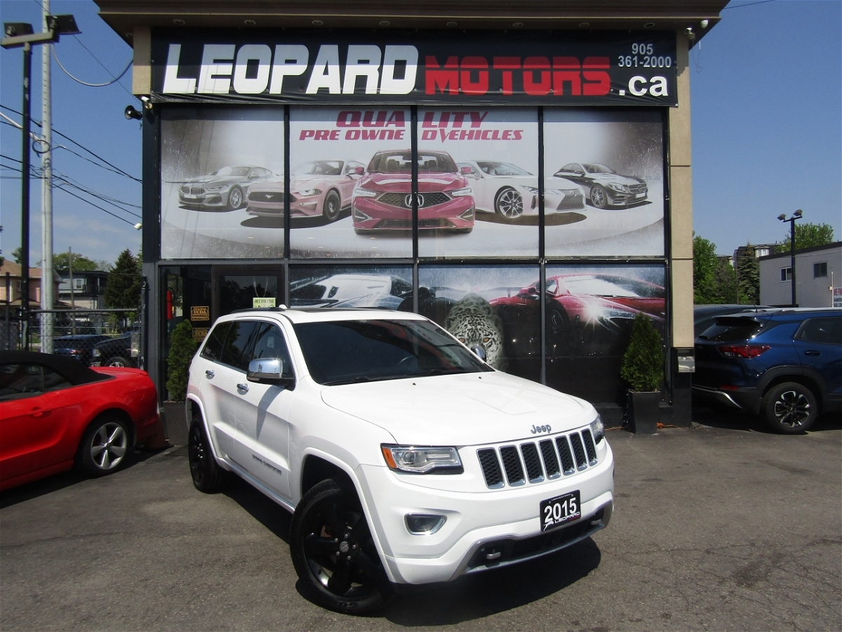 2015 Jeep Grand Cherokee Overland, 4X4, Pano, Leather, Camera, *One Owner*A
