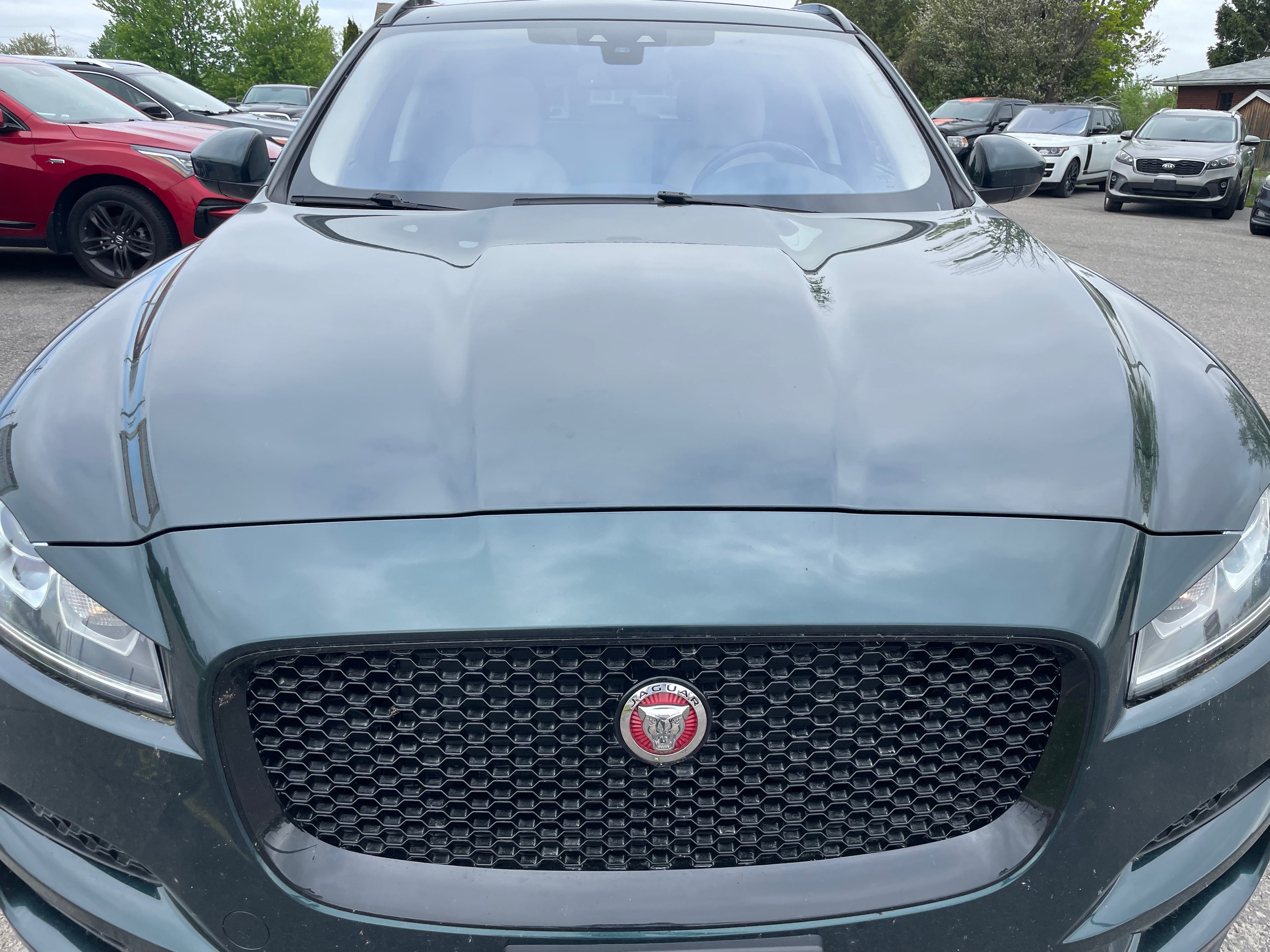 2018 Jaguar F-Pace 20d Premium Diesel ! NAV ! Leather !
