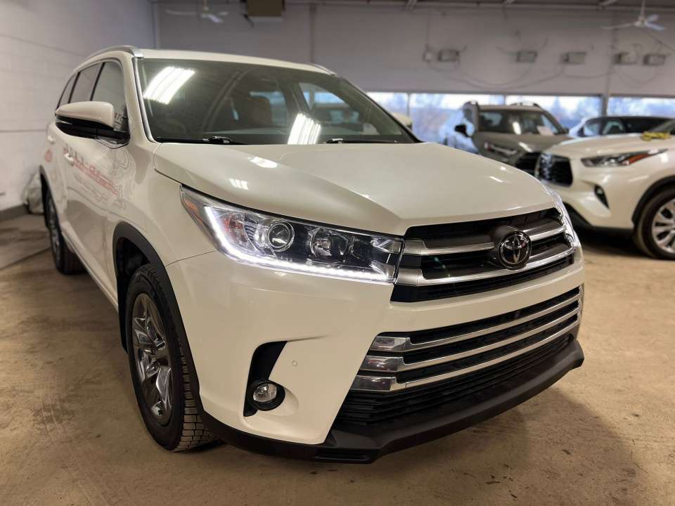 2019 Toyota Highlander Limited Platinum AWD + CUIR + TOIT OUVRANT