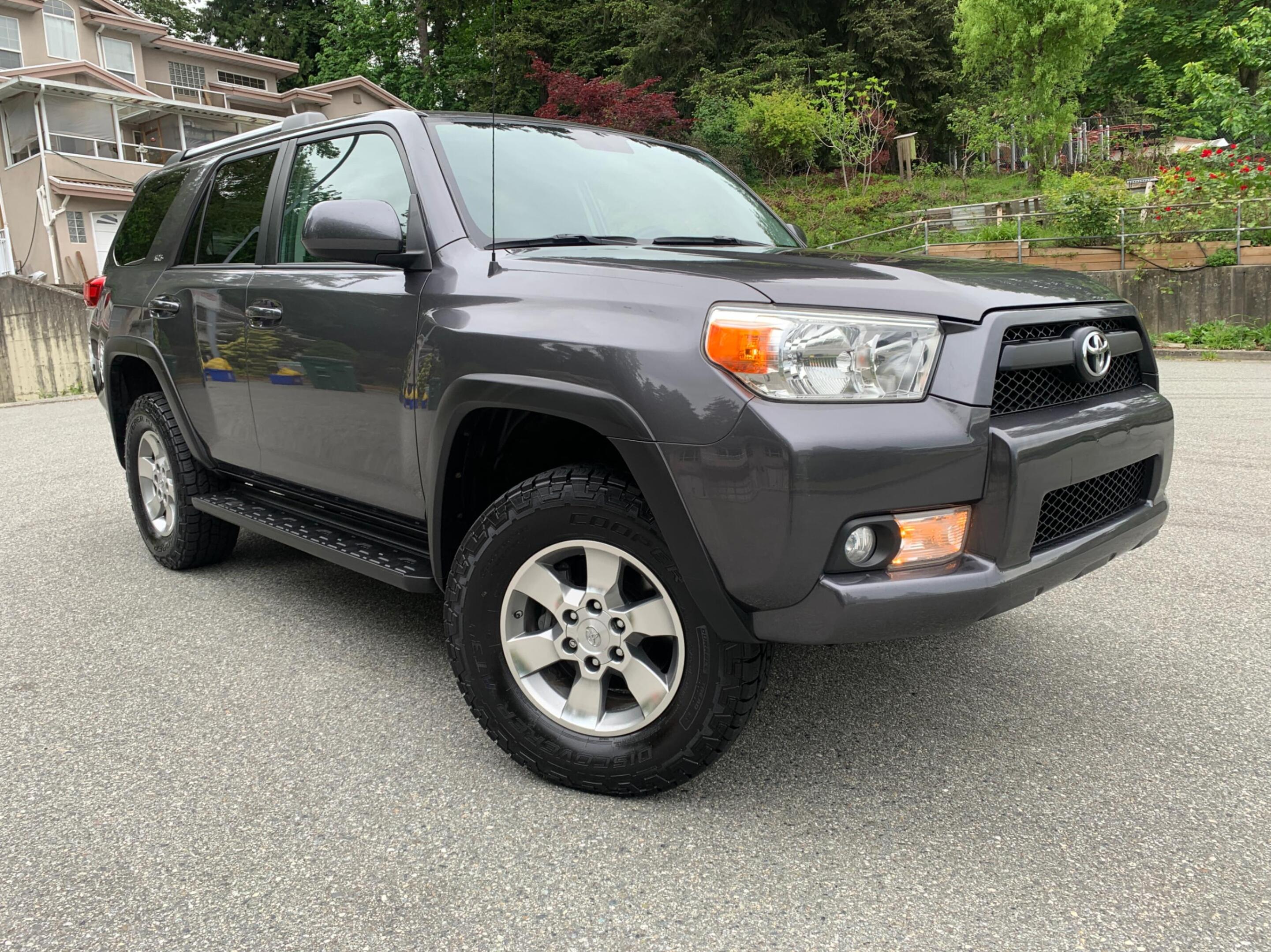 2010 Toyota 4Runner 4WD 4dr V6 SR5/One Owner/No Reported Accident