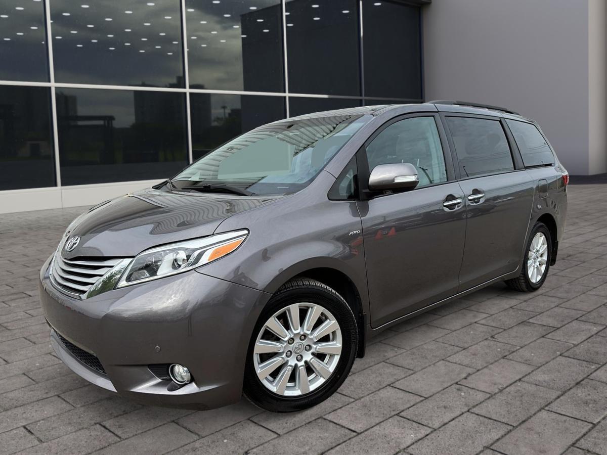 2017 Toyota Sienna AWD LIMITED CUIR TOIT OUVRANT DVD NAVIGATION FULL