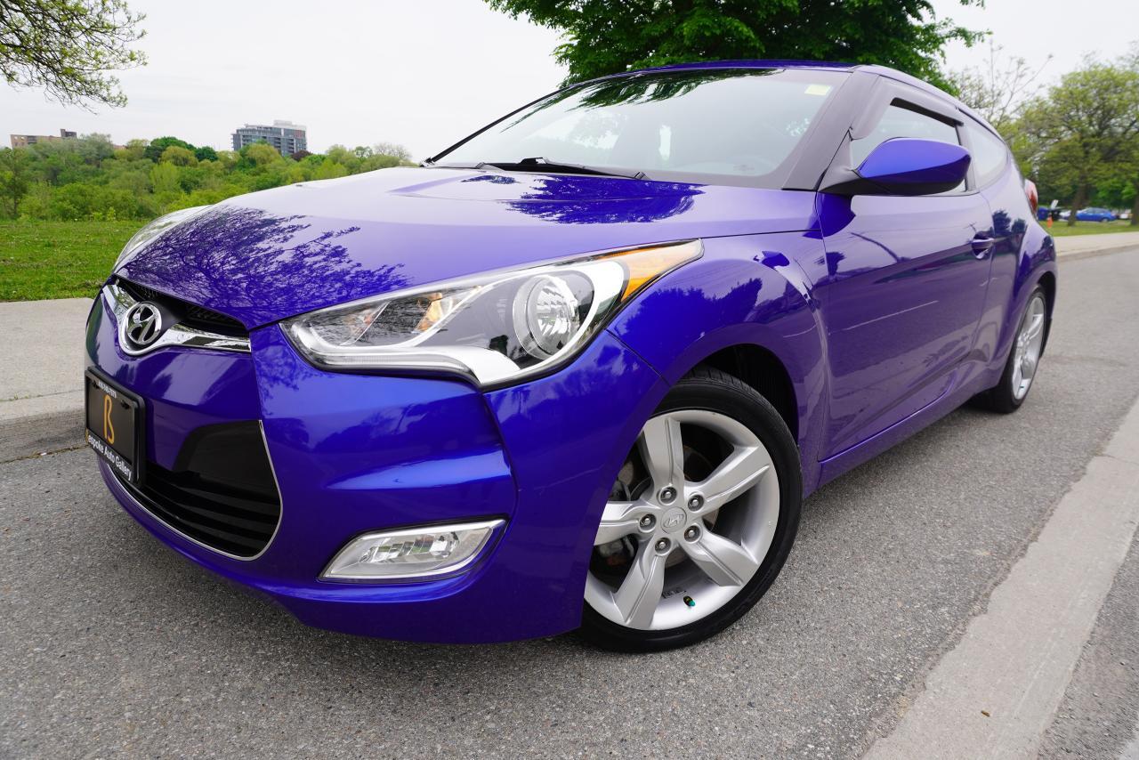 2012 Hyundai Veloster 1 OWNER / NO ACCIDENTS / ULTRA LOW KM'S / STUNNING
