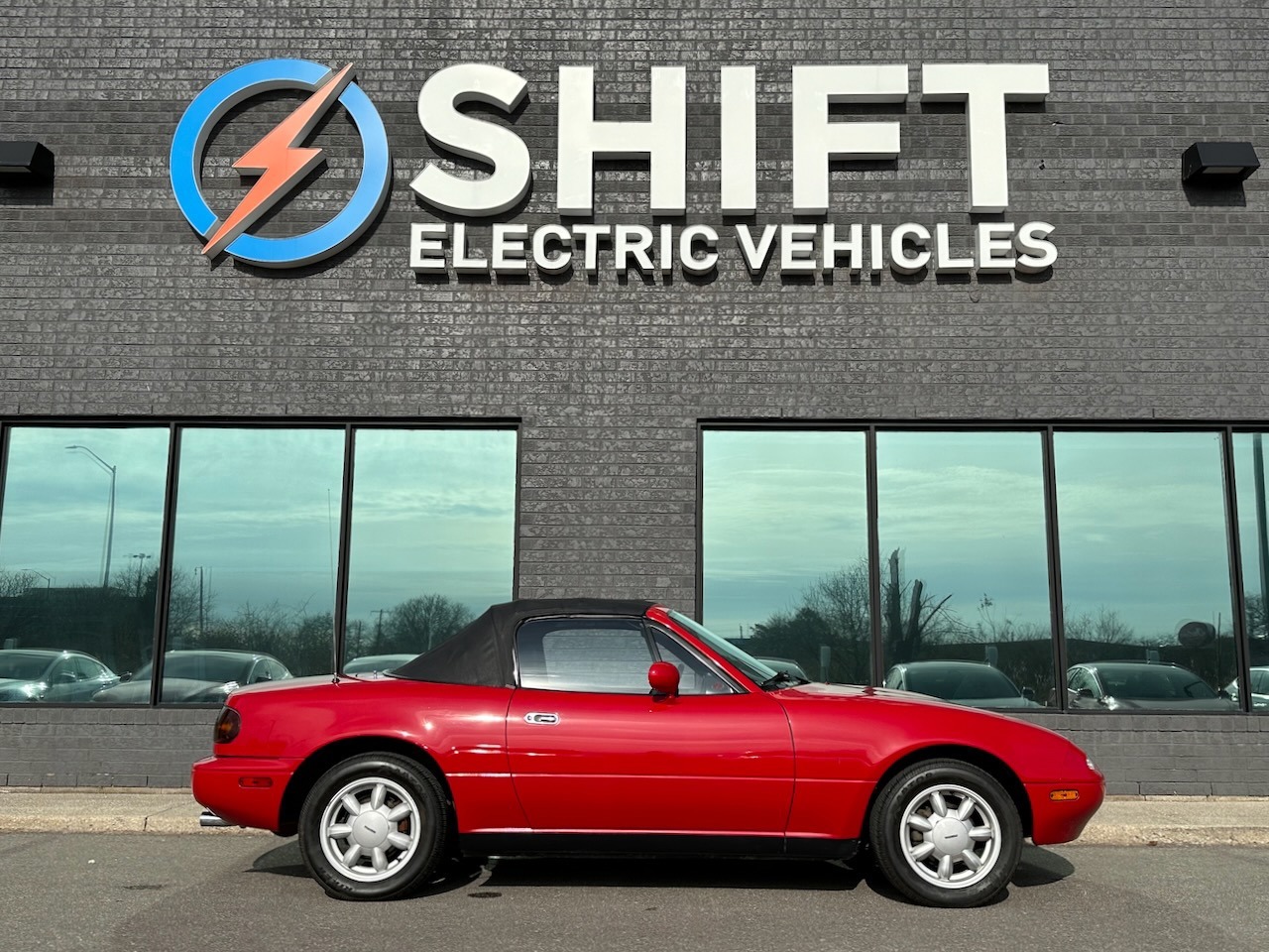 1990 Mazda MX-5 Base B.C. CAR IN EXCELLENT CONDITION