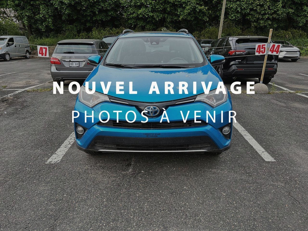 2017 Toyota RAV4 Hybrid XLE HYBRIDE + TOIT OUVRANT + SIEGES CHAUFFANT XLE 