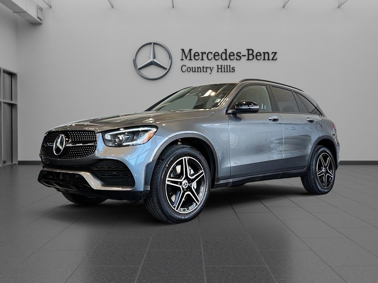 2020 Mercedes-Benz GLC300 4MATIC SUV One owner! AMG Night package!