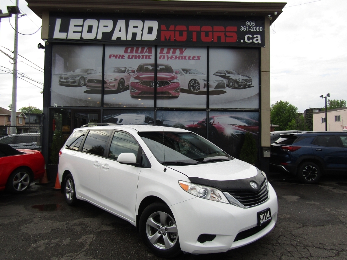 2014 Toyota Sienna LE Upgraded, 8 Seater, Pwr Sliding Doors, Camera, 
