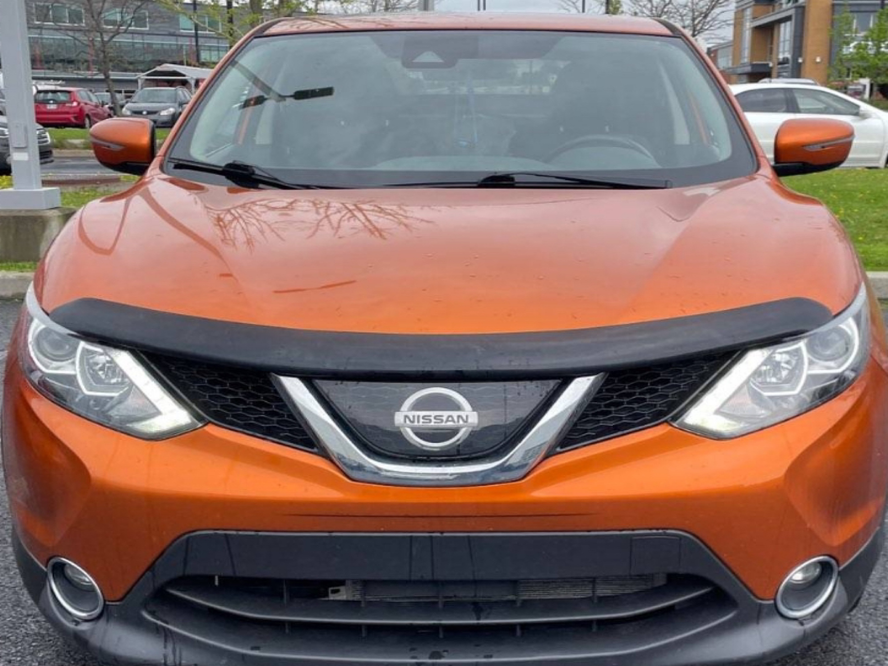 2019 Nissan Qashqai SV Sunroof! Heated Stering and Seats!