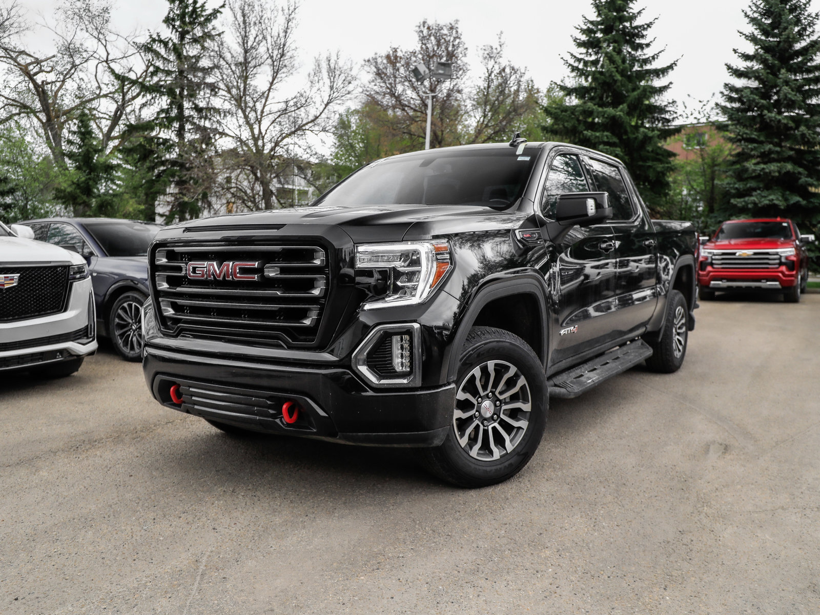 2021 GMC Sierra 1500 AT4 Crew 4x4 6.2L Nav Capable Heated & Vented Leat